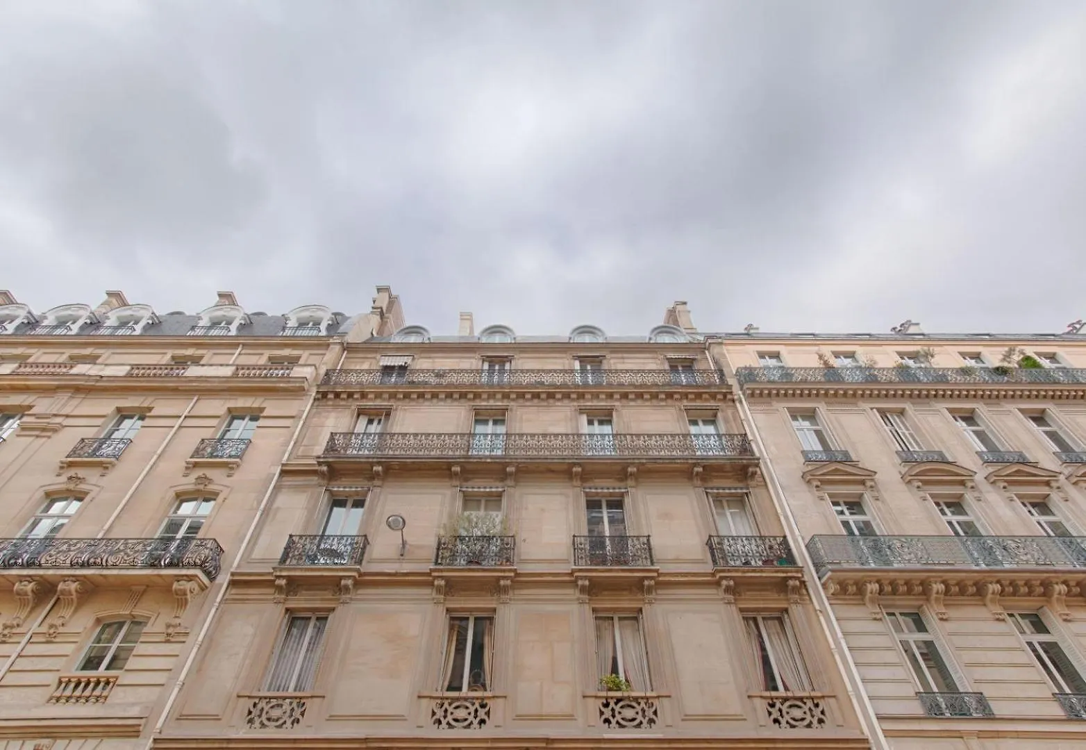 Near To Saint Lazare - 6p * 파리